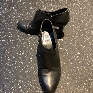 Black leather Vince Camino heeled booties